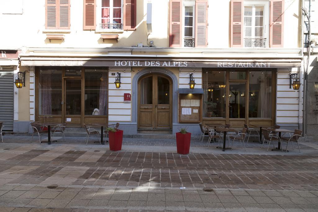 Hotel Des Alpes Le Bourg-dʼOisans Exterior foto